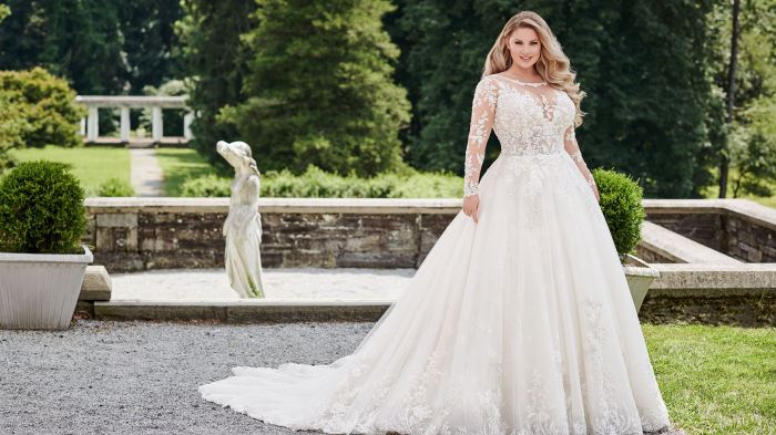 What to wear under wedding dress