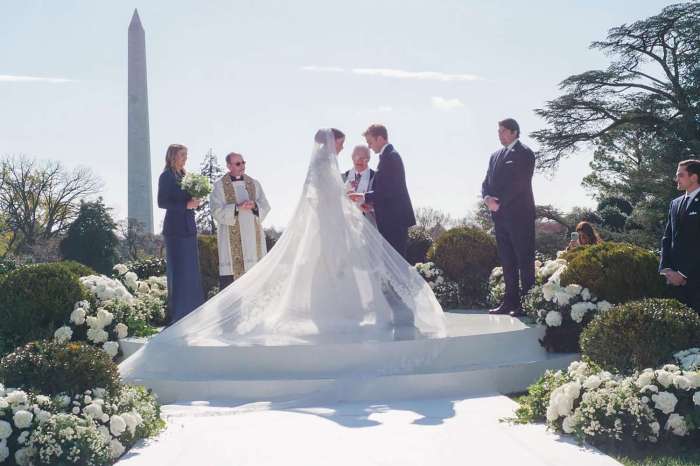 Naomi biden's wedding dress