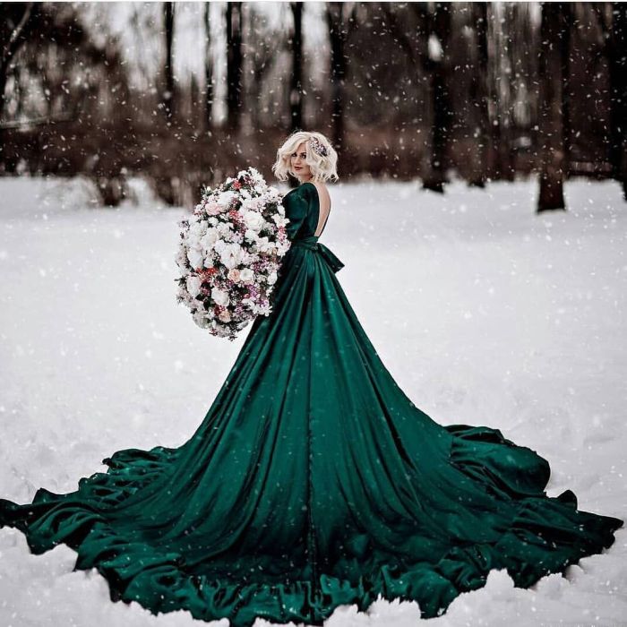 Dark green dresses for wedding