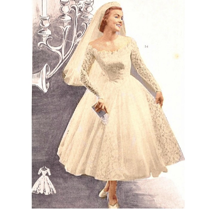 1950s style wedding dress