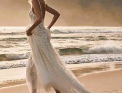 Dresses for a Beach Wedding Style Guide